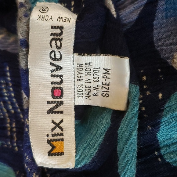 Maxi Dress Black & Blue Floral Size PM - Picture 5 of 5